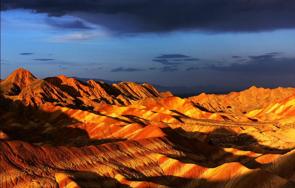 高光谱遥感岩矿识别方法综述